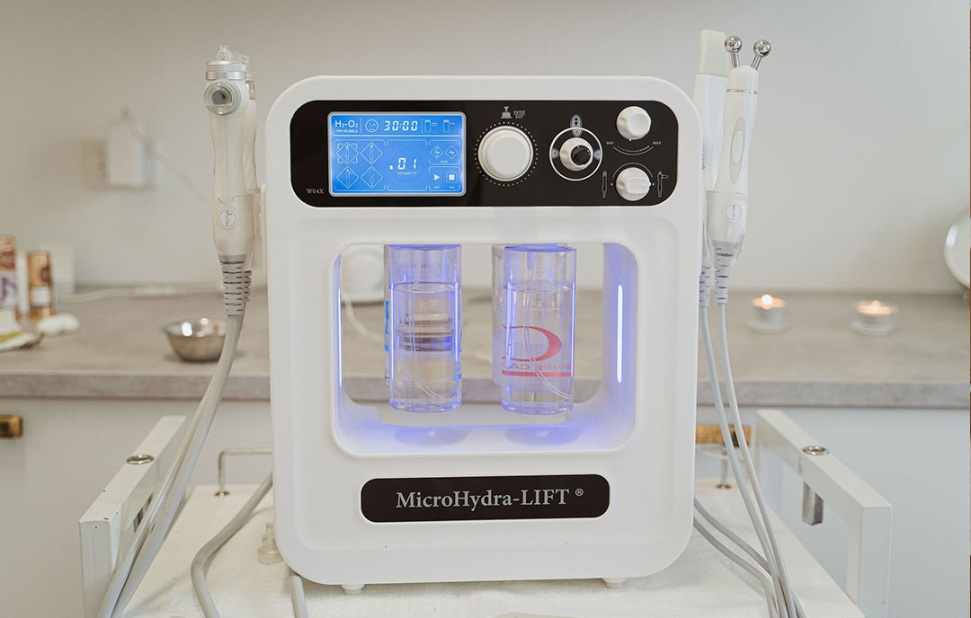 Sikn Microhydra-LIFT Facial Machine